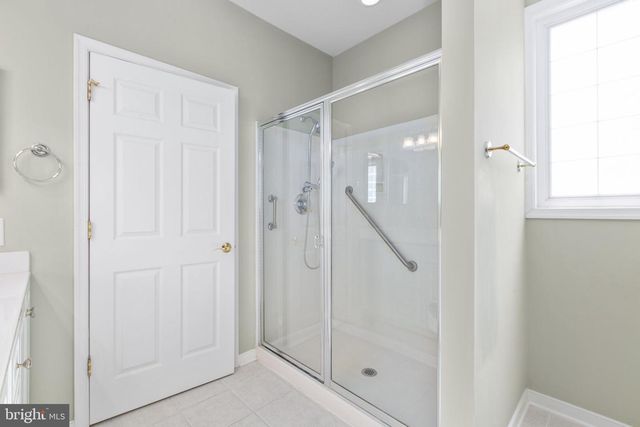 11703 LEGACY WOODS DR, Fredericksburg, VA 22407