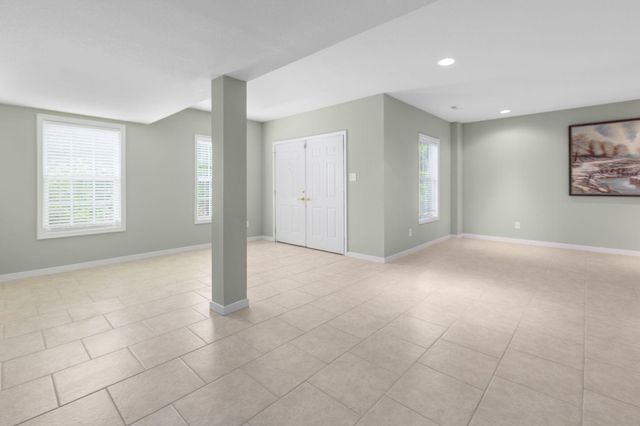 11703 LEGACY WOODS DR, Fredericksburg, VA 22407