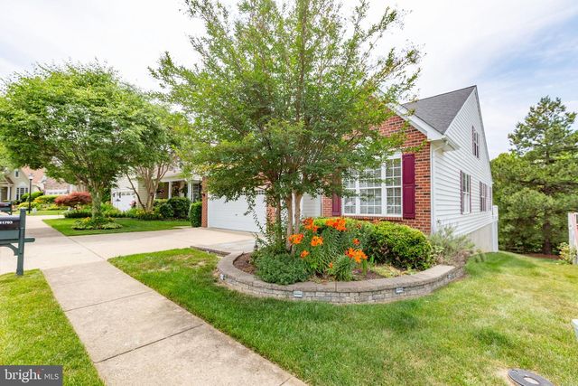 11703 LEGACY WOODS DR, Fredericksburg, VA 22407