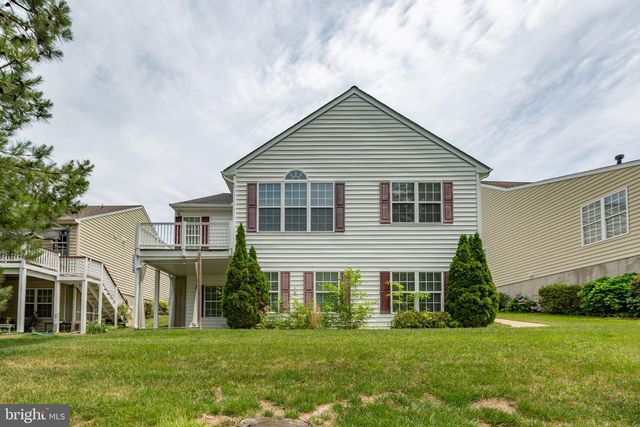 11703 LEGACY WOODS DR, Fredericksburg, VA 22407