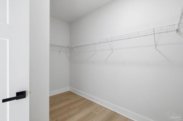 6576 Kembro Rd, Milton, FL 32570