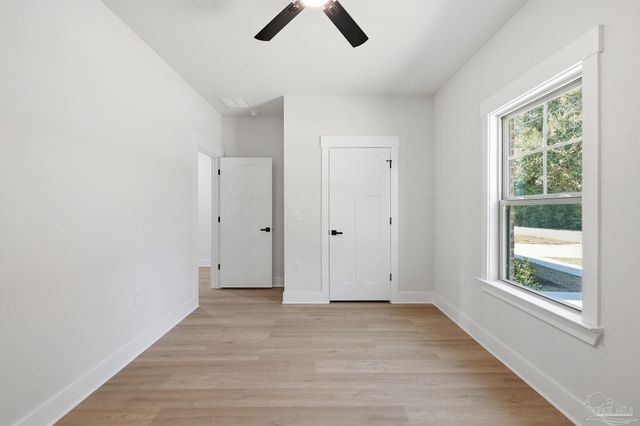 6576 Kembro Rd, Milton, FL 32570