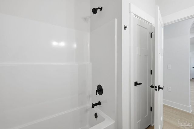 6576 Kembro Rd, Milton, FL 32570