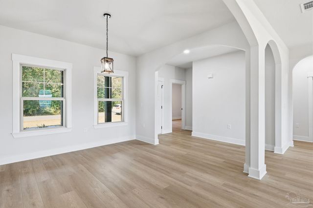 6576 Kembro Rd, Milton, FL 32570