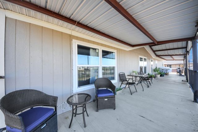 1450 Road 5734, Cleveland, TX 77327