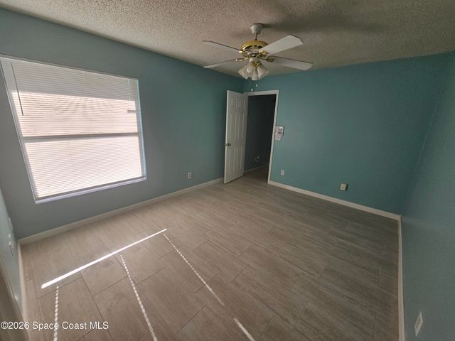 226 Pigeon Avenue NE, Palm Bay, FL 32907