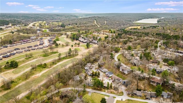 3 Tiffany Lane, Bella Vista, AR 72715