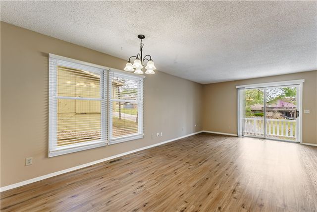 3 Tiffany Lane, Bella Vista, AR 72715