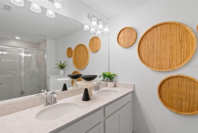 3633 SE 37TH COURT, Ocala, FL 34480