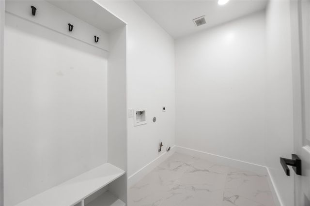 1121 Austin Street, Rosenberg, TX 77471
