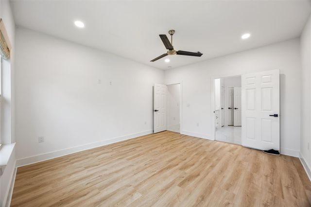 1121 Austin Street, Rosenberg, TX 77471