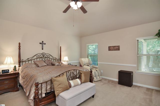 123 Kettle Oak Way, Simpsonville, SC 29680