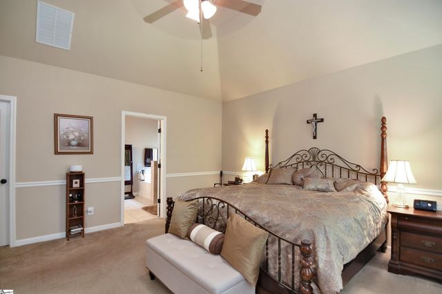 123 Kettle Oak Way, Simpsonville, SC 29680