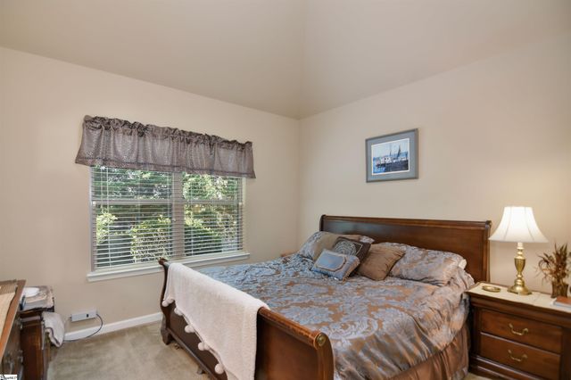 123 Kettle Oak Way, Simpsonville, SC 29680