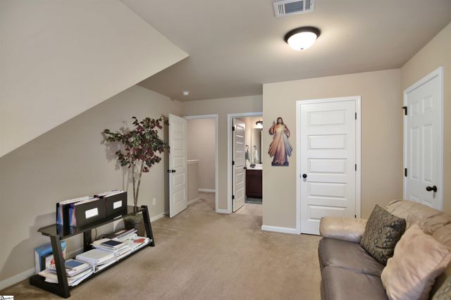 123 Kettle Oak Way, Simpsonville, SC 29680