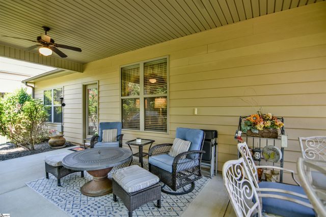 123 Kettle Oak Way, Simpsonville, SC 29680