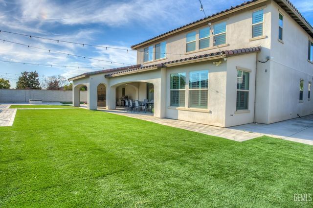 12019 Gazebo Court, Bakersfield, CA 93311