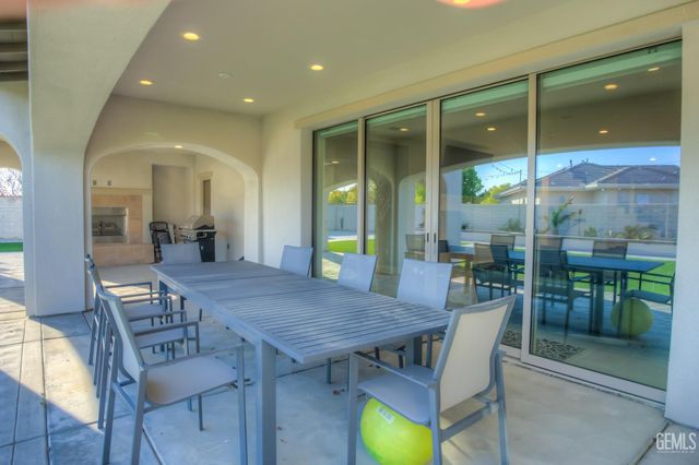 12019 Gazebo Court, Bakersfield, CA 93311