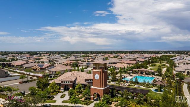 12019 Gazebo Court, Bakersfield, CA 93311