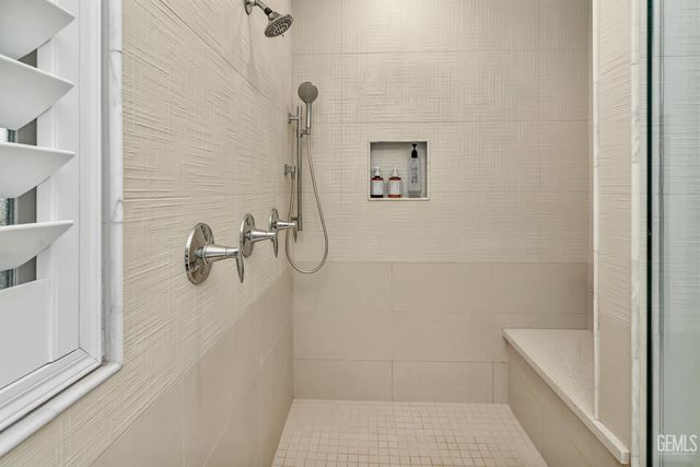 12019 Gazebo Court, Bakersfield, CA 93311