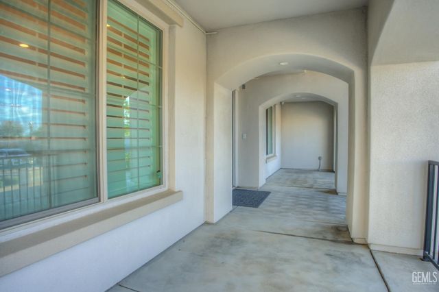 12019 Gazebo Court, Bakersfield, CA 93311