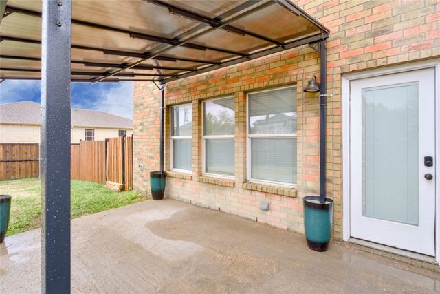 115 Tiger Trail, Cedar Hill, TX 75104