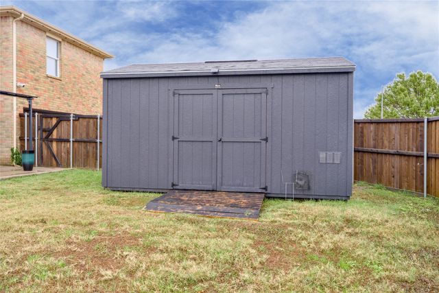 115 Tiger Trail, Cedar Hill, TX 75104