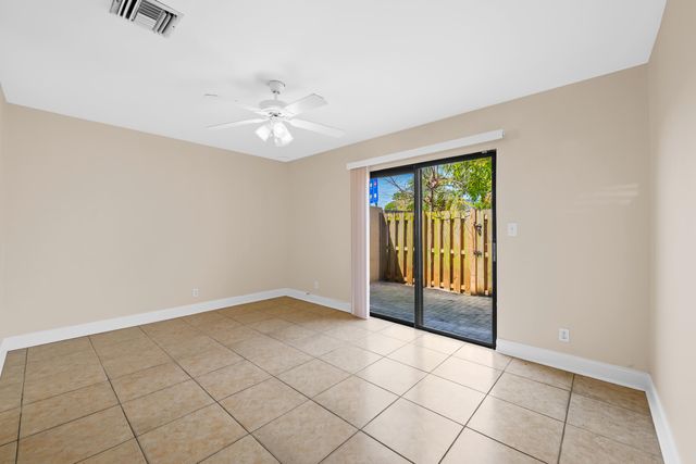 3281 E Golf Boulevard 4, Pompano Beach, FL 33064