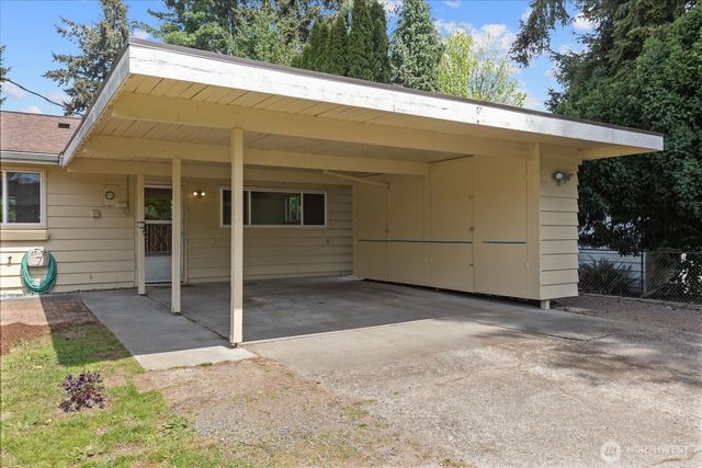 2625 241st Place SW, Brier, WA 98036