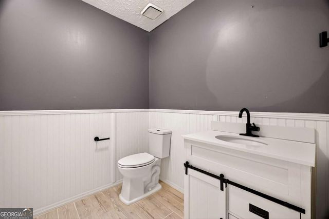 314 Mill Run Road, Richmond Hill, GA 31324