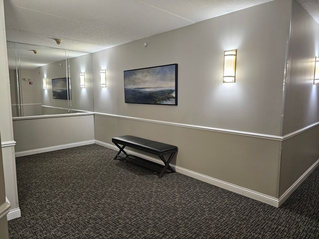 405 W Front Street 3-207, Wheaton, IL 60187