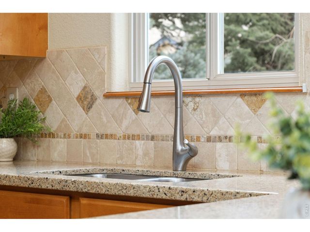 1415 Nunn Creek Ct, Fort Collins, CO 80526