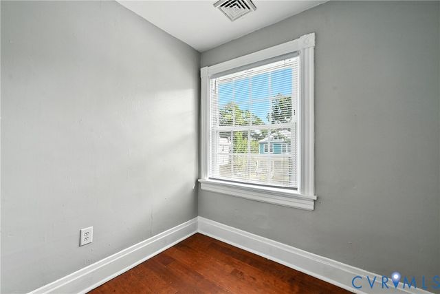 726 E Gladstone Ave, Richmond, VA 23222