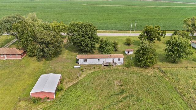 3188 Idaho Road, Ottawa, KS 66067