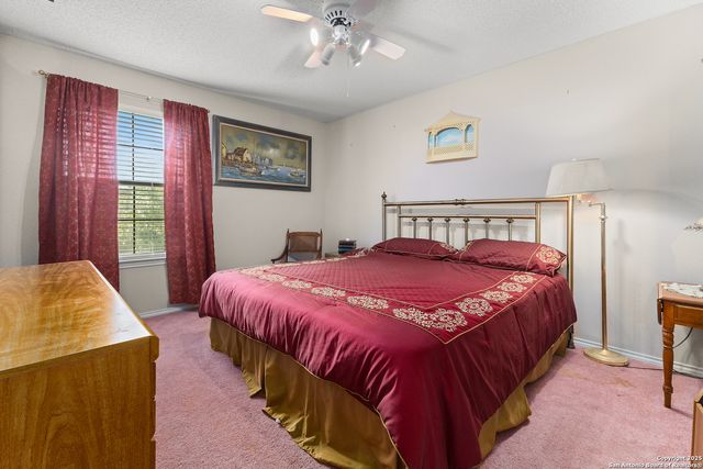 25735 Green River, San Antonio, TX 78260