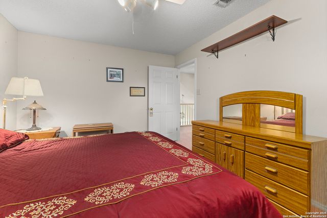 25735 Green River, San Antonio, TX 78260