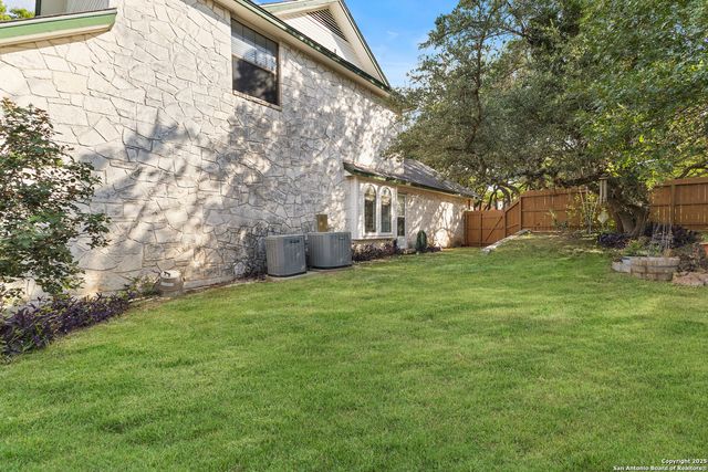 25735 Green River, San Antonio, TX 78260