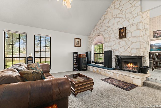 25735 Green River, San Antonio, TX 78260