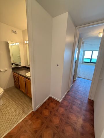 1030 N STATE Street 48G, Chicago, IL 60610