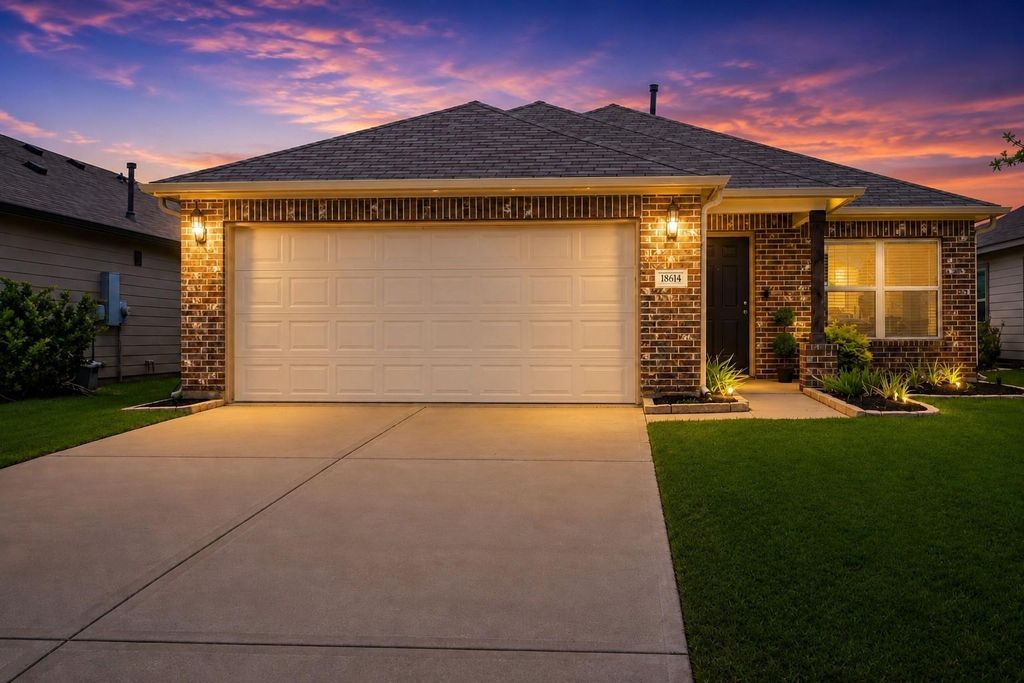 18614 Porthaven Rose Lane, Tomball, TX 77377