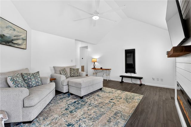 7 Fitzpatrick Court, Fountain Inn, SC 29644