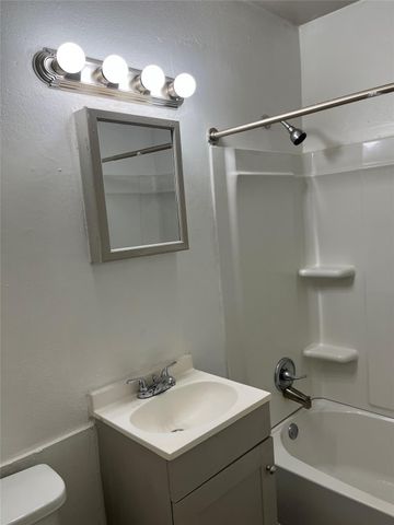 508 Honeysuckle Drive, La Marque, TX 77568