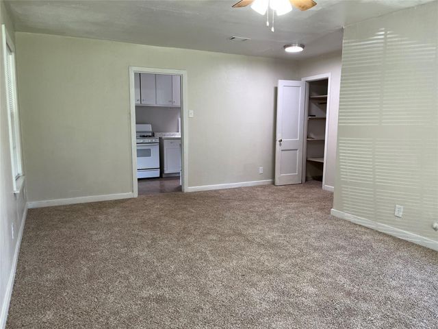 508 Honeysuckle Drive, La Marque, TX 77568