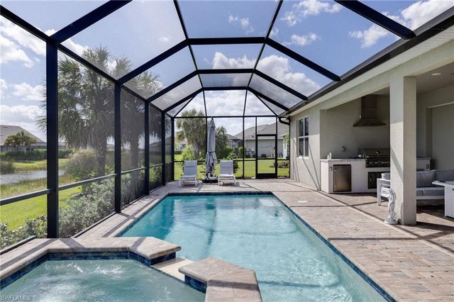 16232 Laurel Oak LN, Punta Gorda, FL 33982