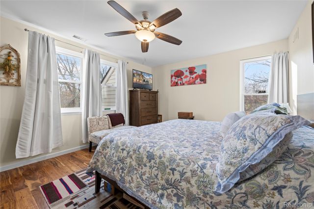 8309 Colony Drive, Grosse Ile Township, MI 48138