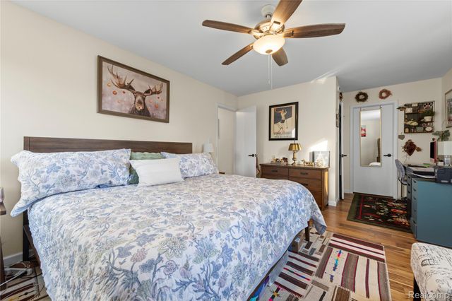 8309 Colony Drive, Grosse Ile Township, MI 48138