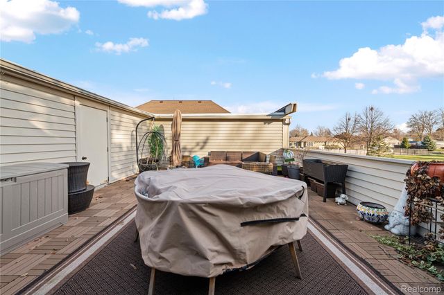 8309 Colony Drive, Grosse Ile Township, MI 48138