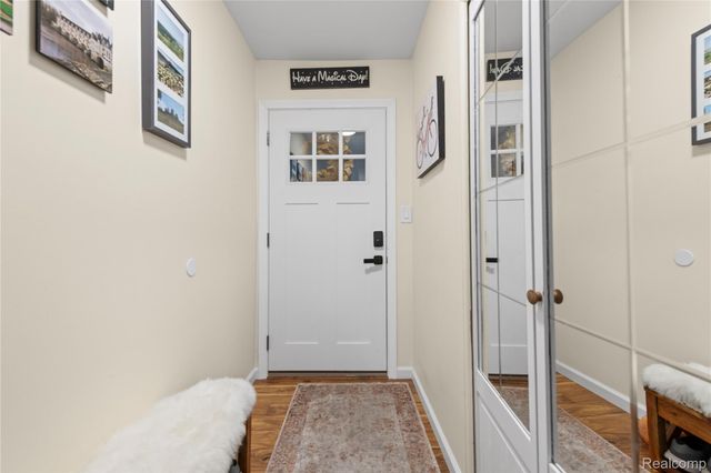 8309 Colony Drive, Grosse Ile Township, MI 48138