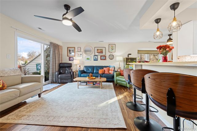 8309 Colony Drive, Grosse Ile Township, MI 48138