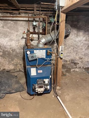 2035 HALFMOON VALLEY RD, Port Matilda, PA 16870